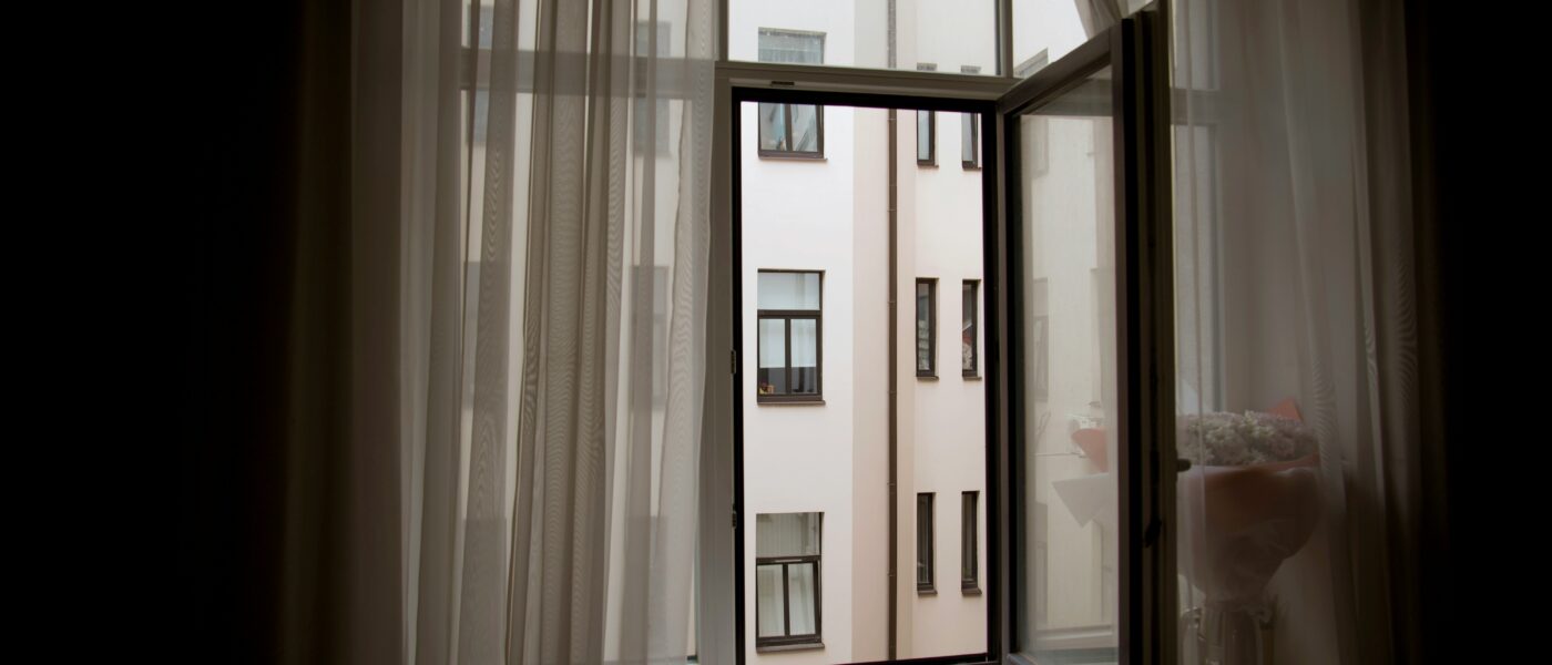 Best Blackout Curtains for Migraine Relief in 2026: 5 Picks for a Dark Refuge