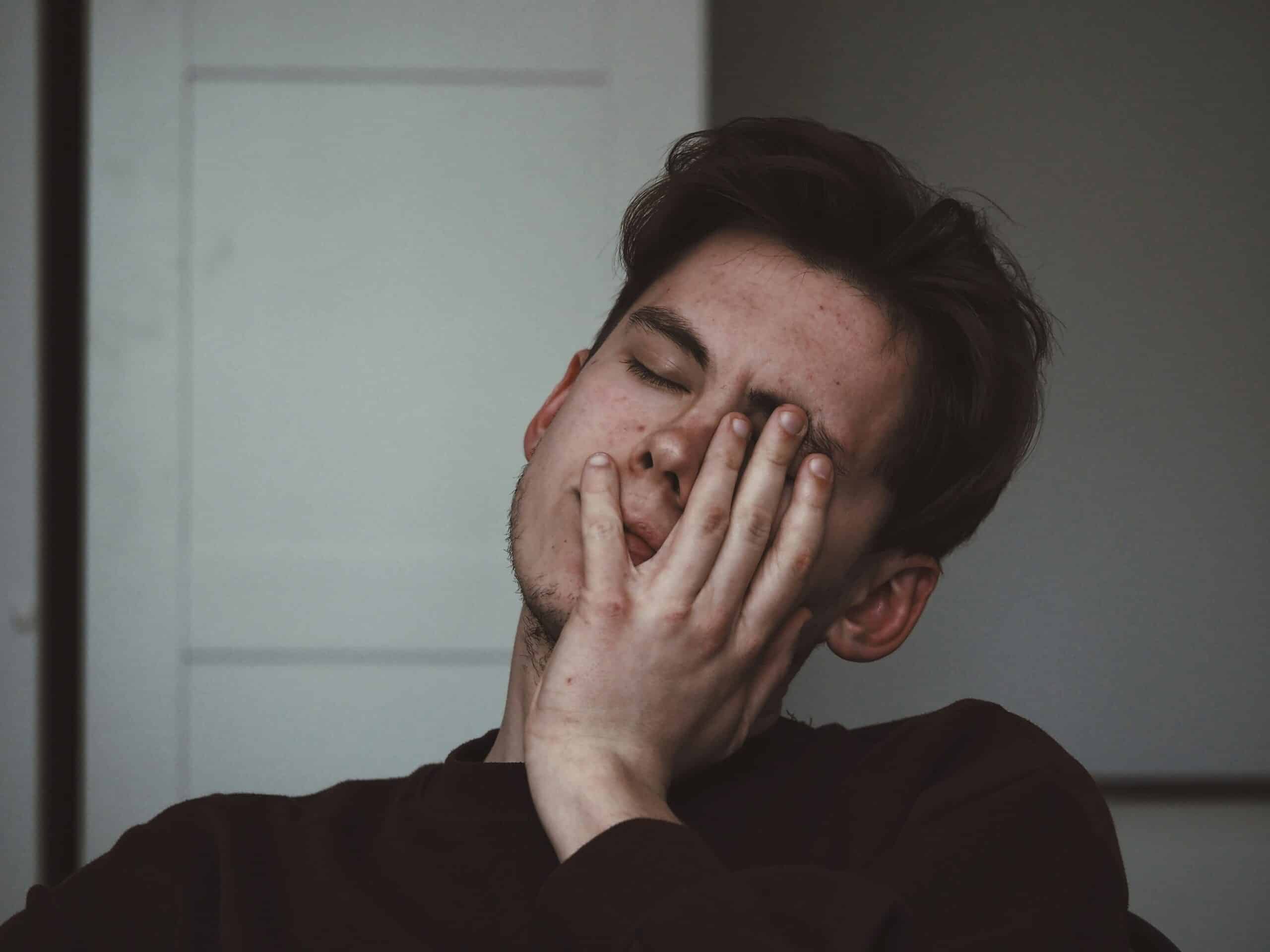 Migraine Postdrome Recovery Guide: Understanding and Managing the Migraine Hangover Phase