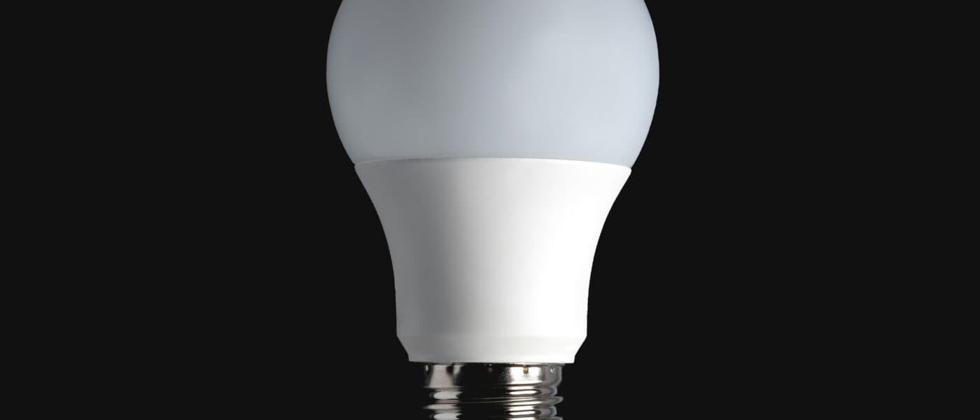 Best Flicker-Free Bulbs for Migraine in 2026: Low-Flicker Lighting