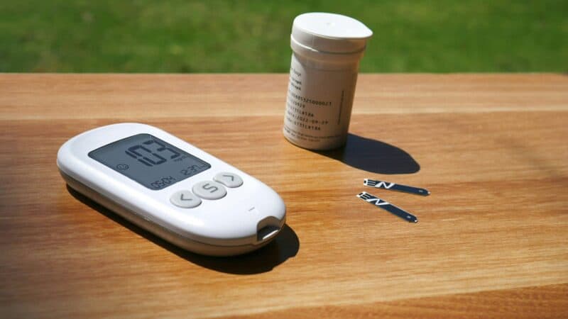 Best Barometric Pressure Monitors for Migraine in 2026: Tracking a Trigger You Cannot Control