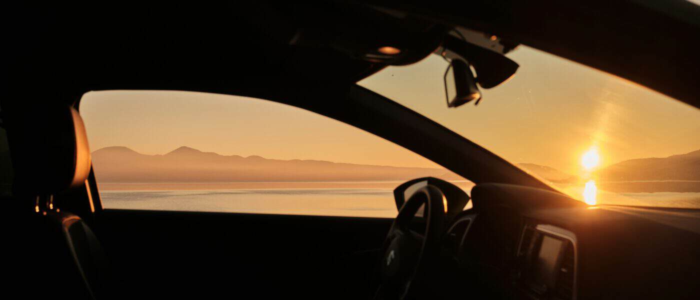 Best Car Sun Shades for Migraine in 2026: Cut Glare on the Road and in the Driveway