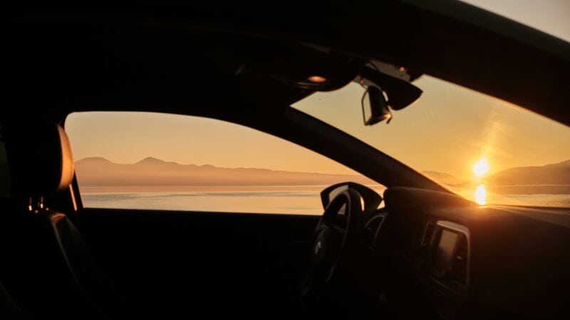 Best Car Sun Shades for Migraine in 2026: Cut Glare on the Road and in the Driveway