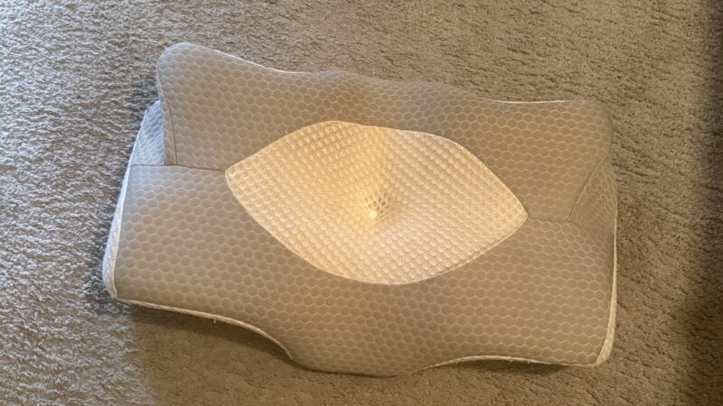 How to Choose a Migraine Pillow: Support, Position, and Honest Expectations