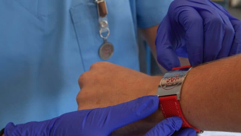 Best Medical ID Bracelets for Chronic Migraine in 2026: What to Engrave and When It Matters