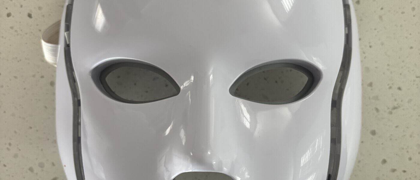 Do Red Light Therapy Masks Help Migraines?