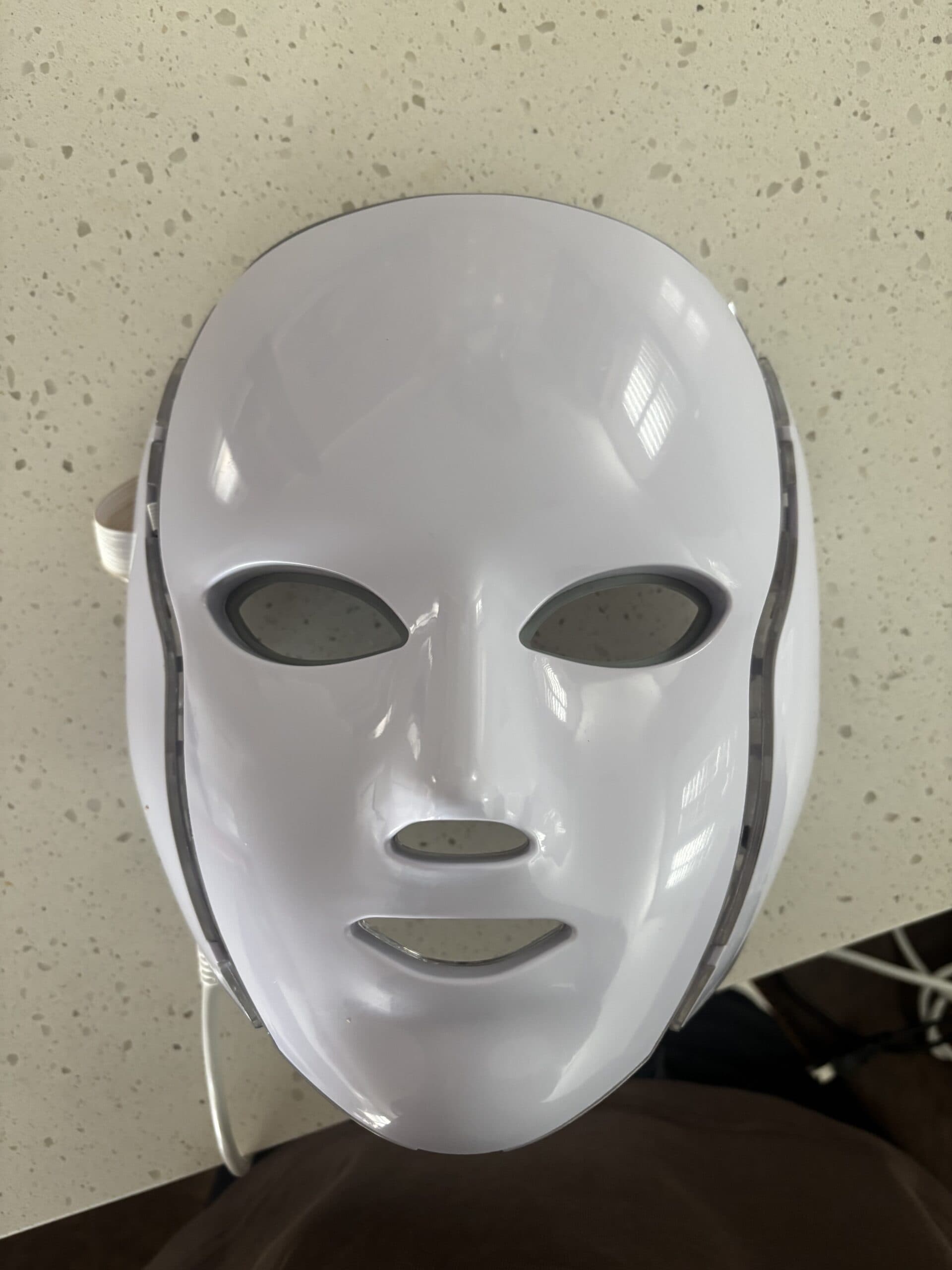 Do Red Light Therapy Masks Help Migraines?