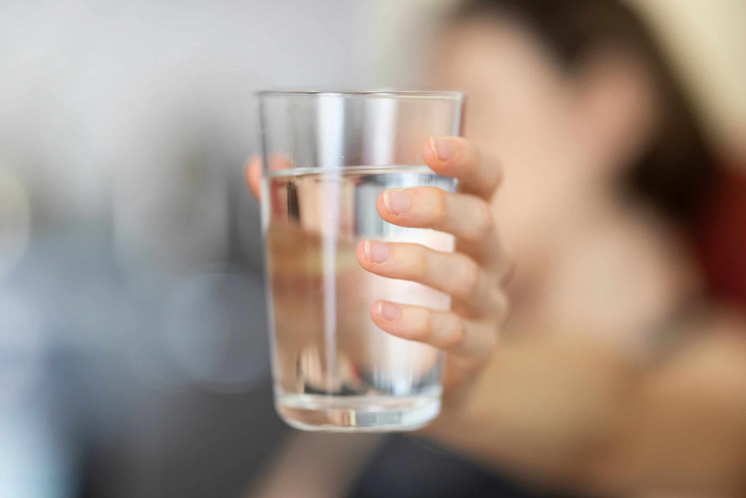How to Prevent Dehydration Migraines: Protocols to Follow