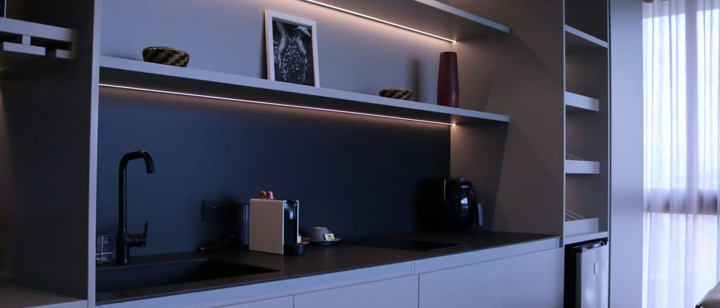 Best Kitchen Lighting for Migraine Sufferers in 2026: Flicker, Glare, and Reflective Surfaces