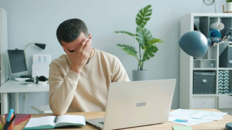 Can You Work Through a Migraine?