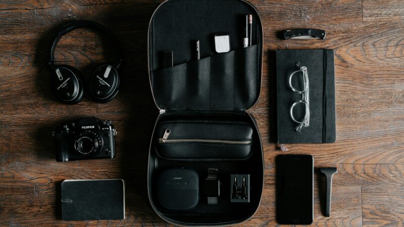 Best Travel Kits for Migraine Sufferers in 2026: What to Pack and How to Carry It