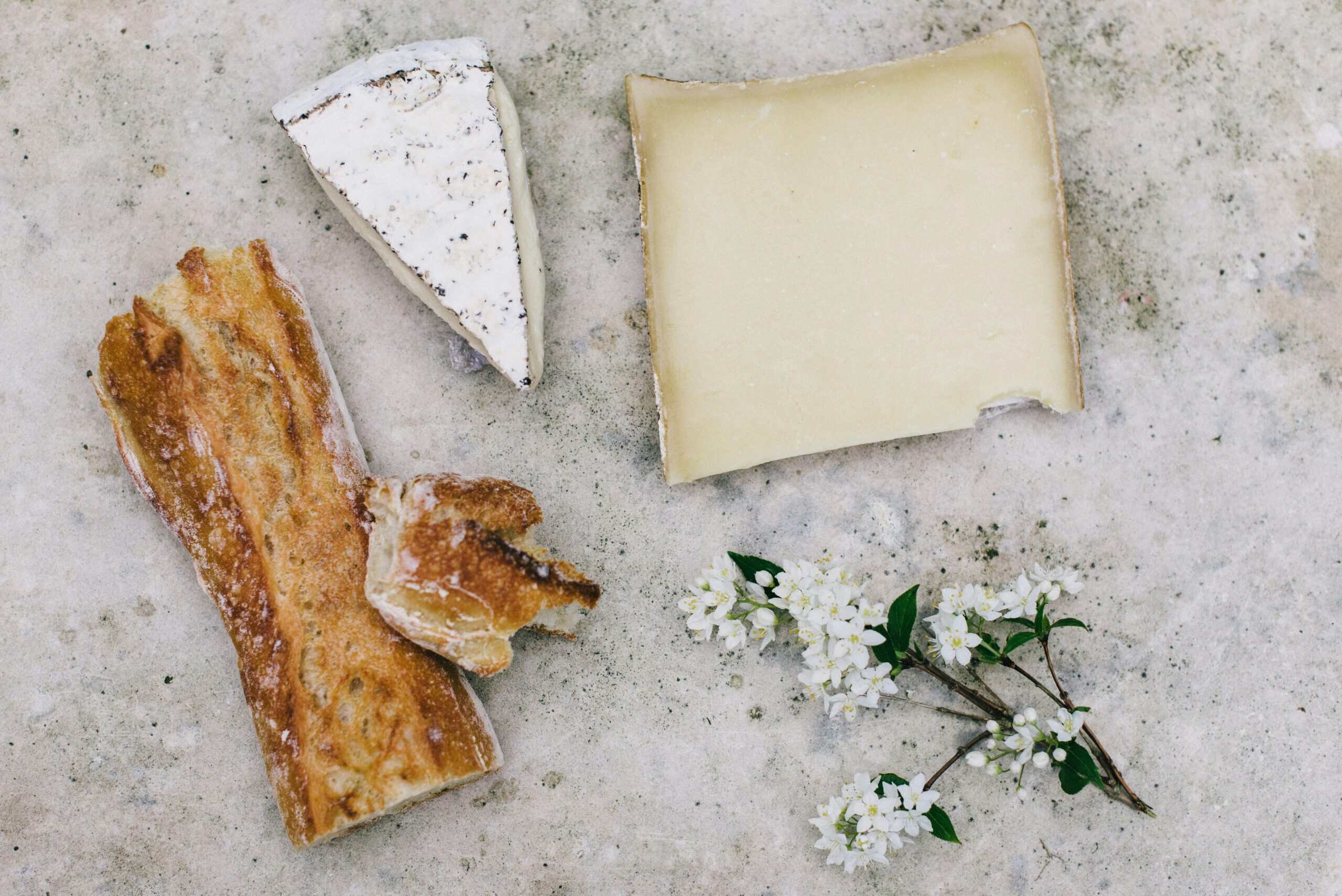 Are Aged Cheeses a Migraine Trigger? What Tyramine Does, Which Cheeses Matter, and How to Find Your Own Pattern