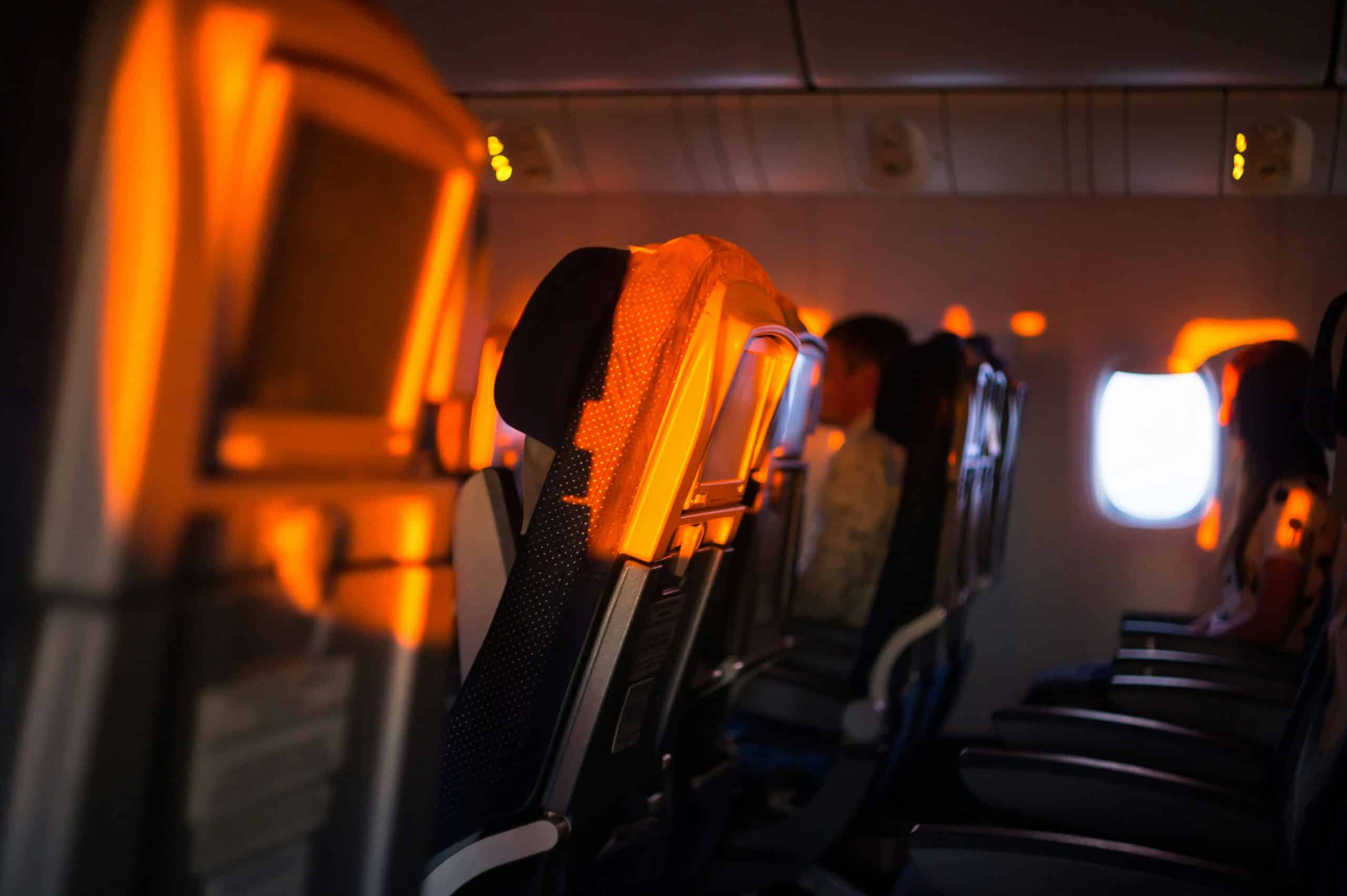 How to Fly With a Migraine: Cabin Pressure, Dehydration, and a Calmer Flight Plan