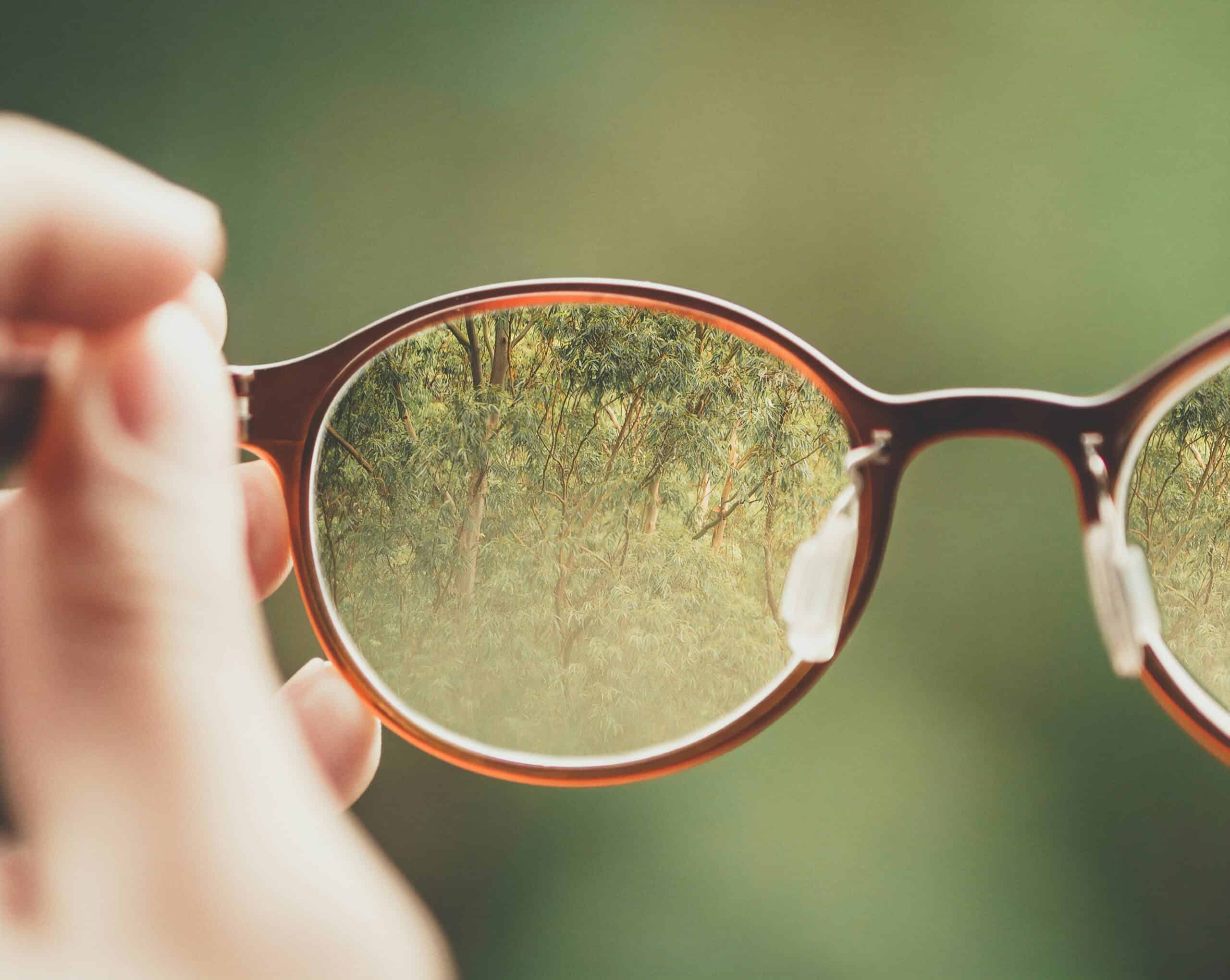 Do Progressive Lenses Cause Headaches: Distortion Zones, Posture, and Fitting Height