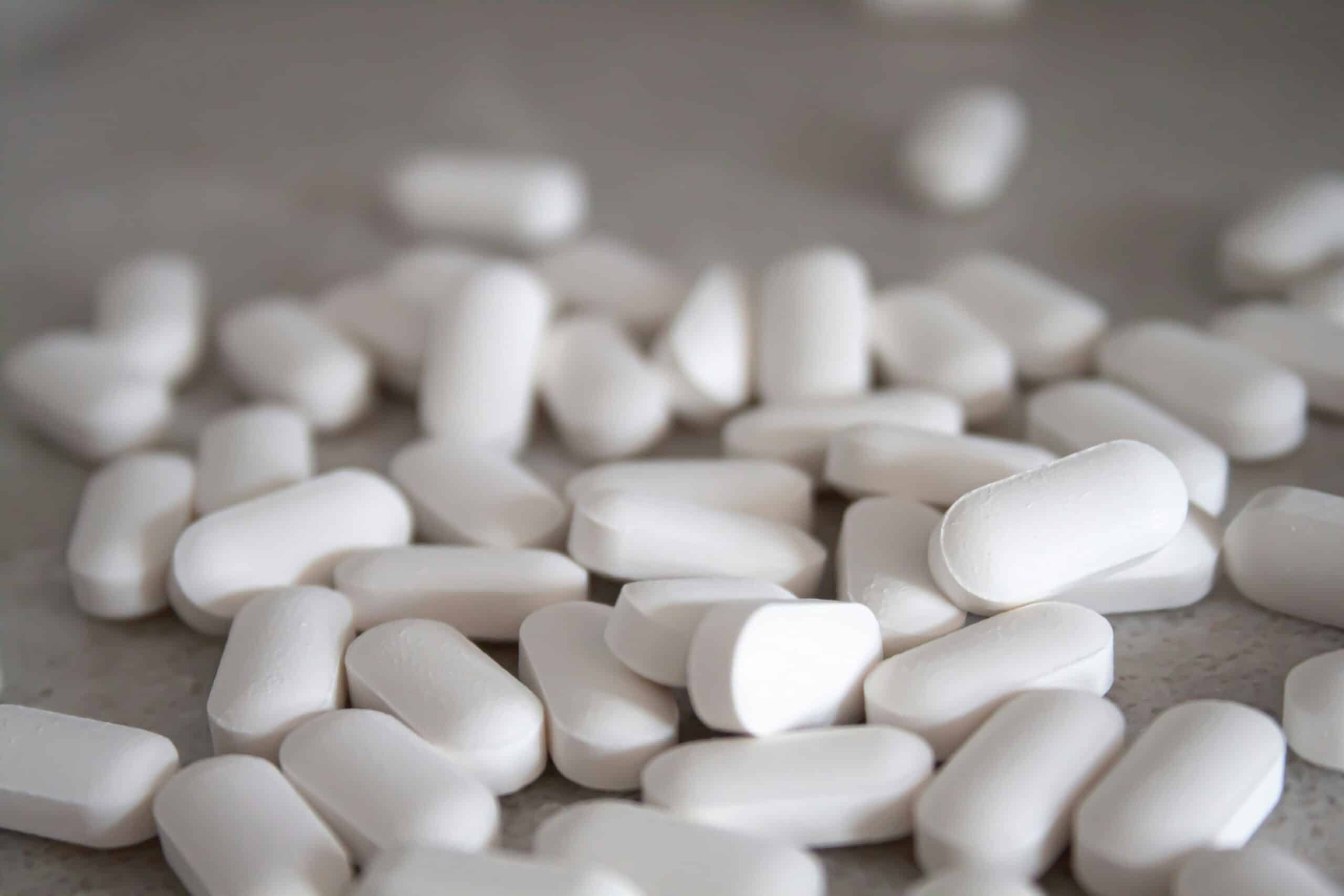 What Is Prior Authorization for Migraine Medication: What Gets Submitted, Who Decides, and Timelines