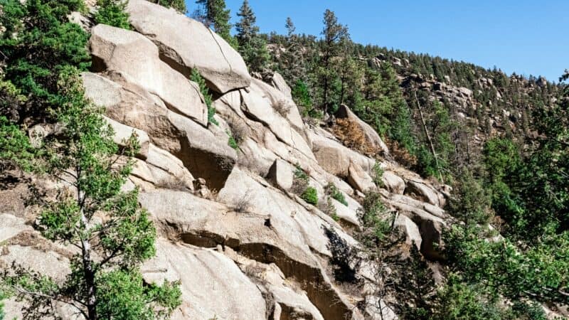 Does Altitude Trigger Migraines? What Changes at Elevation and How to Prepare for a Trip