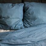 bedding sheets on mattress